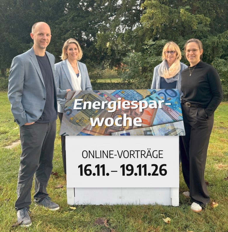 Gruppenbild zur Energiesparwoche 2026 und Hinweis zu Online-Vorträge 16.11 - 19.11.2026