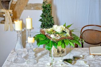 Gut Geissel Tischdeko.jpg